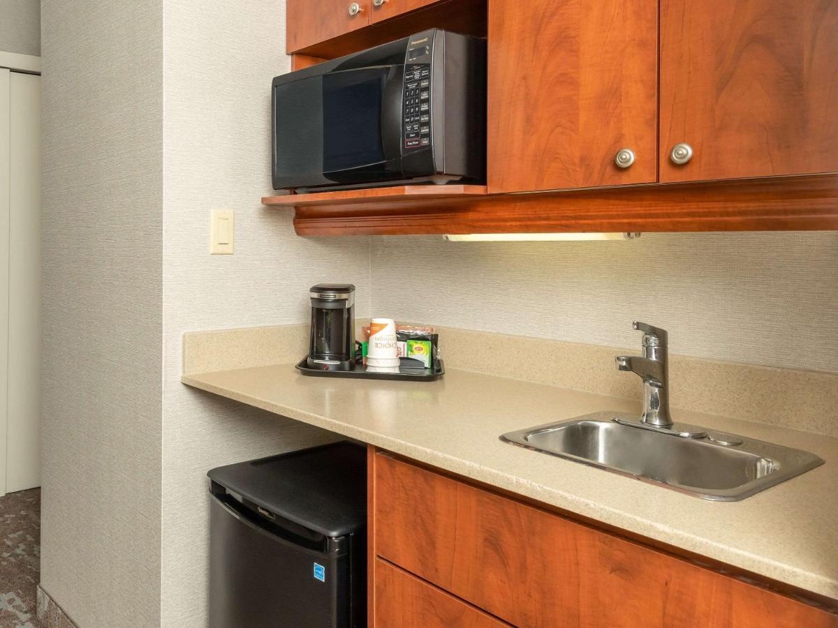 אוטווה Comfort Inn West מראה חיצוני תמונה
