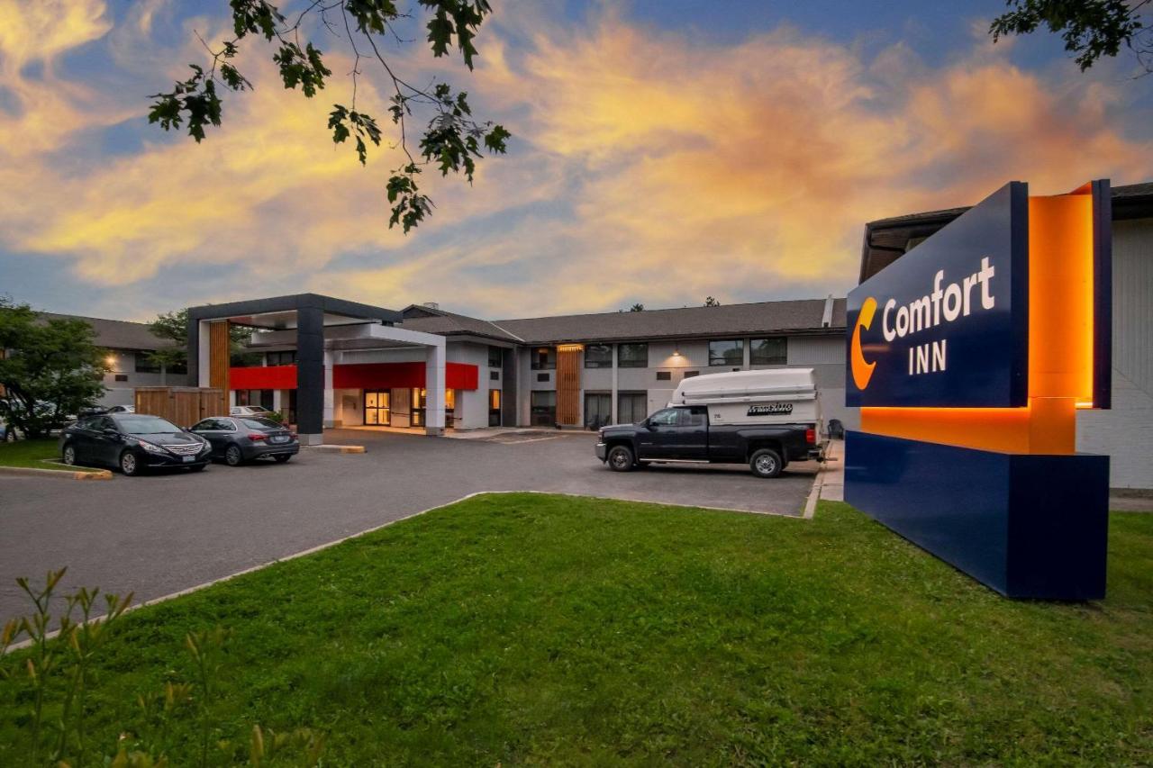אוטווה Comfort Inn West מראה חיצוני תמונה