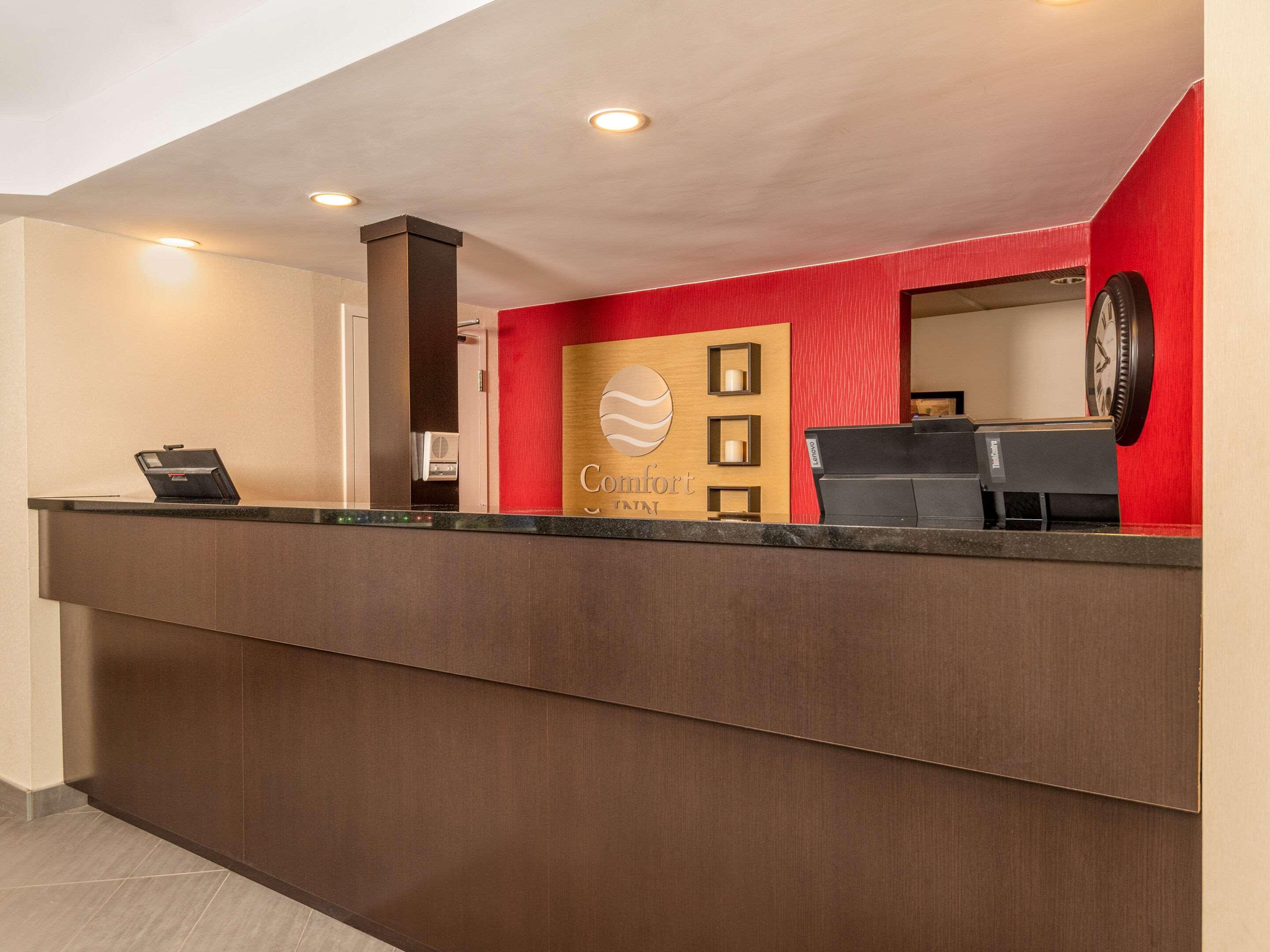 אוטווה Comfort Inn West מראה חיצוני תמונה